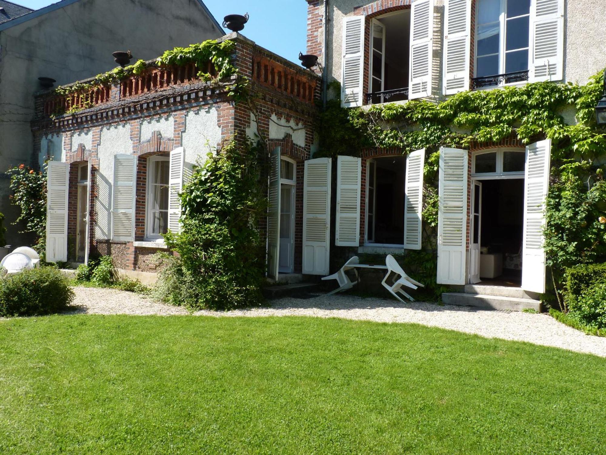 Le Clos Saint Nicolas Château-Renard 객실 사진