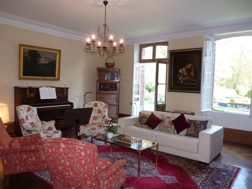 Le Clos Saint Nicolas Château-Renard 외부 사진
